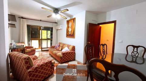 VIVIENDA DE 4 DORMITORIOS EN SANTA ROSA