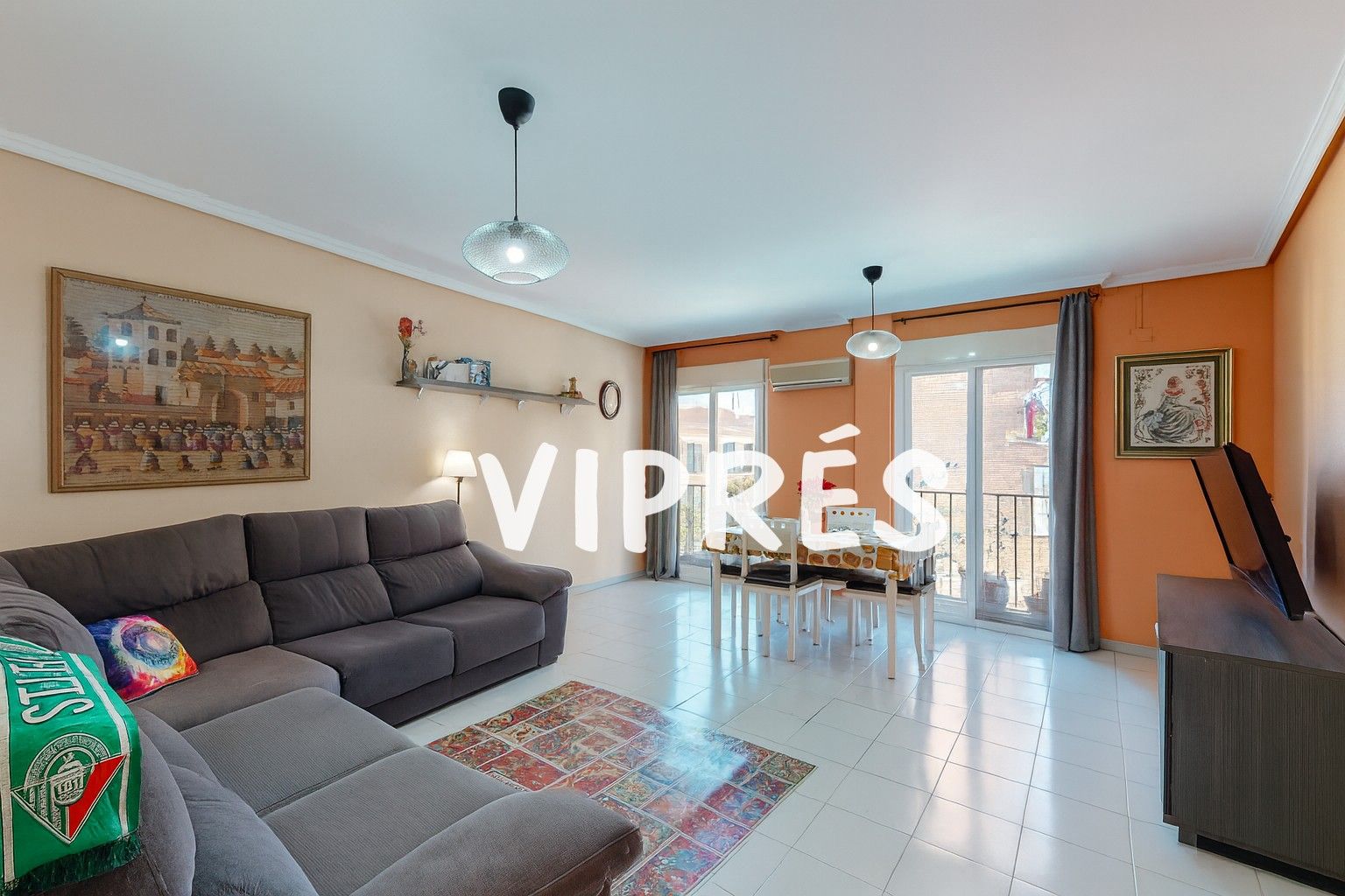 Sala d'estar de Dúplex en venda en Cáceres Capital amb Aire condicionat, Calefacció i Moblat