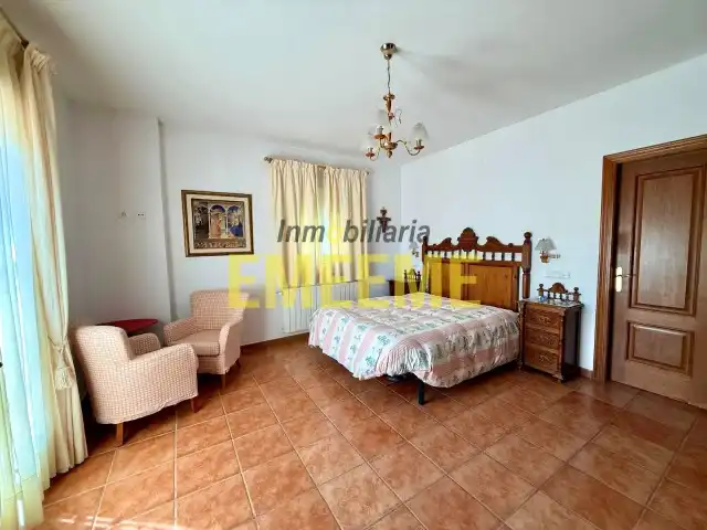 Houses for sale in La Planilla