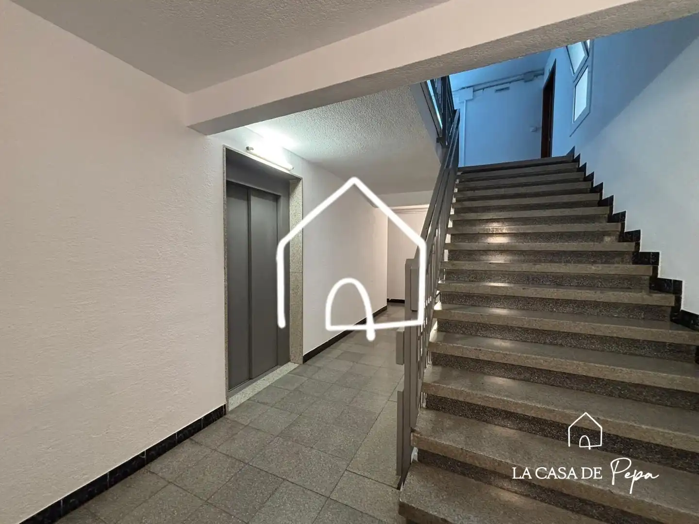 Wohnung zum Verkauf in Viladecans mit Heizung und Möbliert