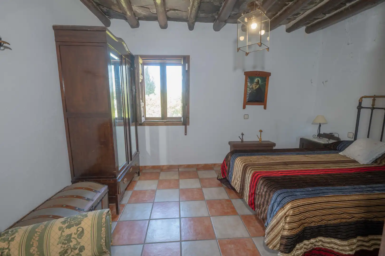 Dormitori de Finca rústica en venda en Lobras amb Terrassa i Moblat