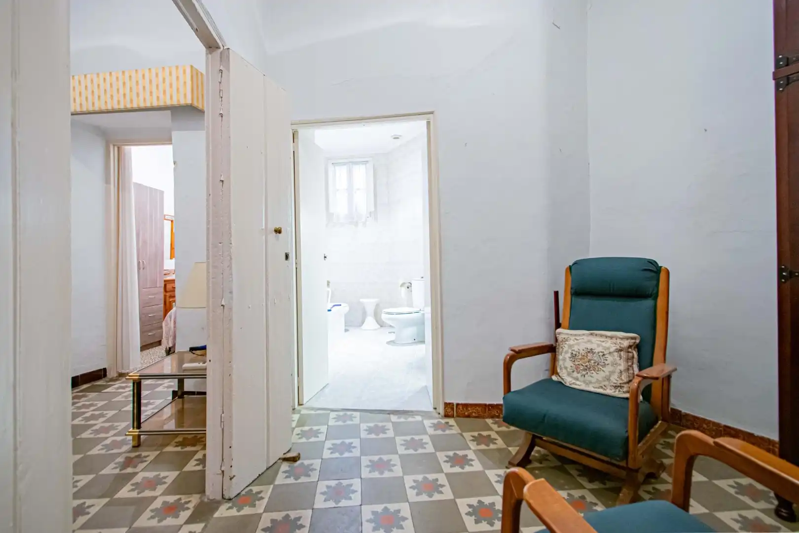 Bedroom of Houses for sale in Sevilla  with Balcony