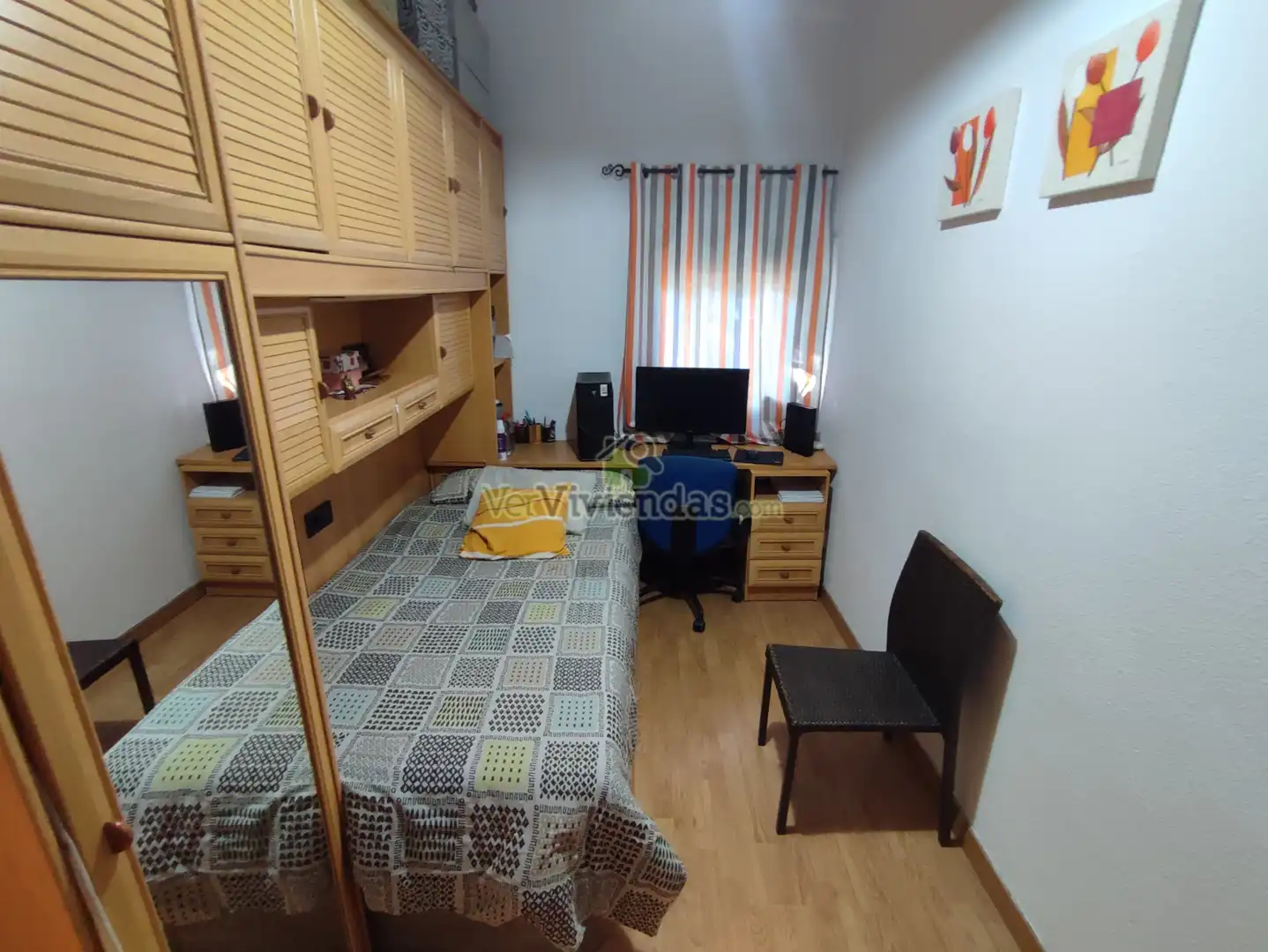 Habitación de Casa o chalet en venta en Torrelles de Llobregat con Aire acondicionado, Calefacción y Jardín privado
