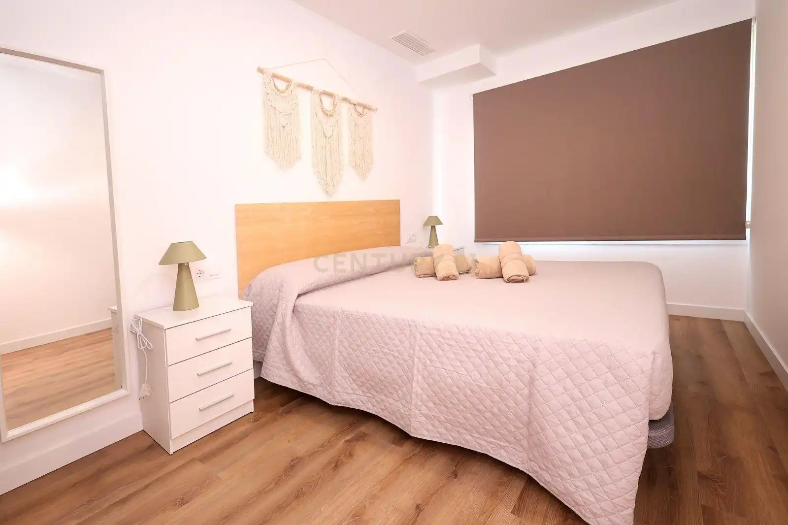 Schlafzimmer von Wohnungen zum Verkauf in Dénia mit Klimaanlage und Ofen