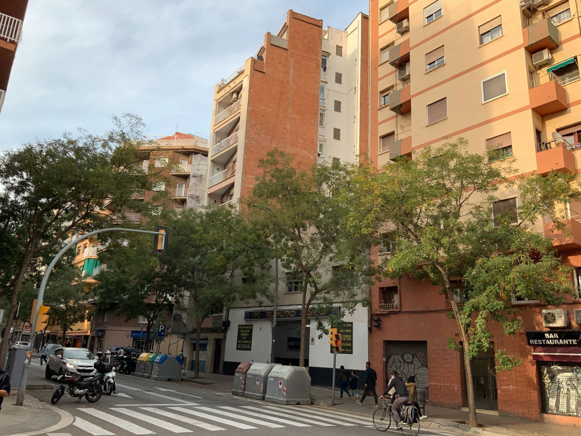 Vista exterior de Residencial en venda en  Barcelona Capital