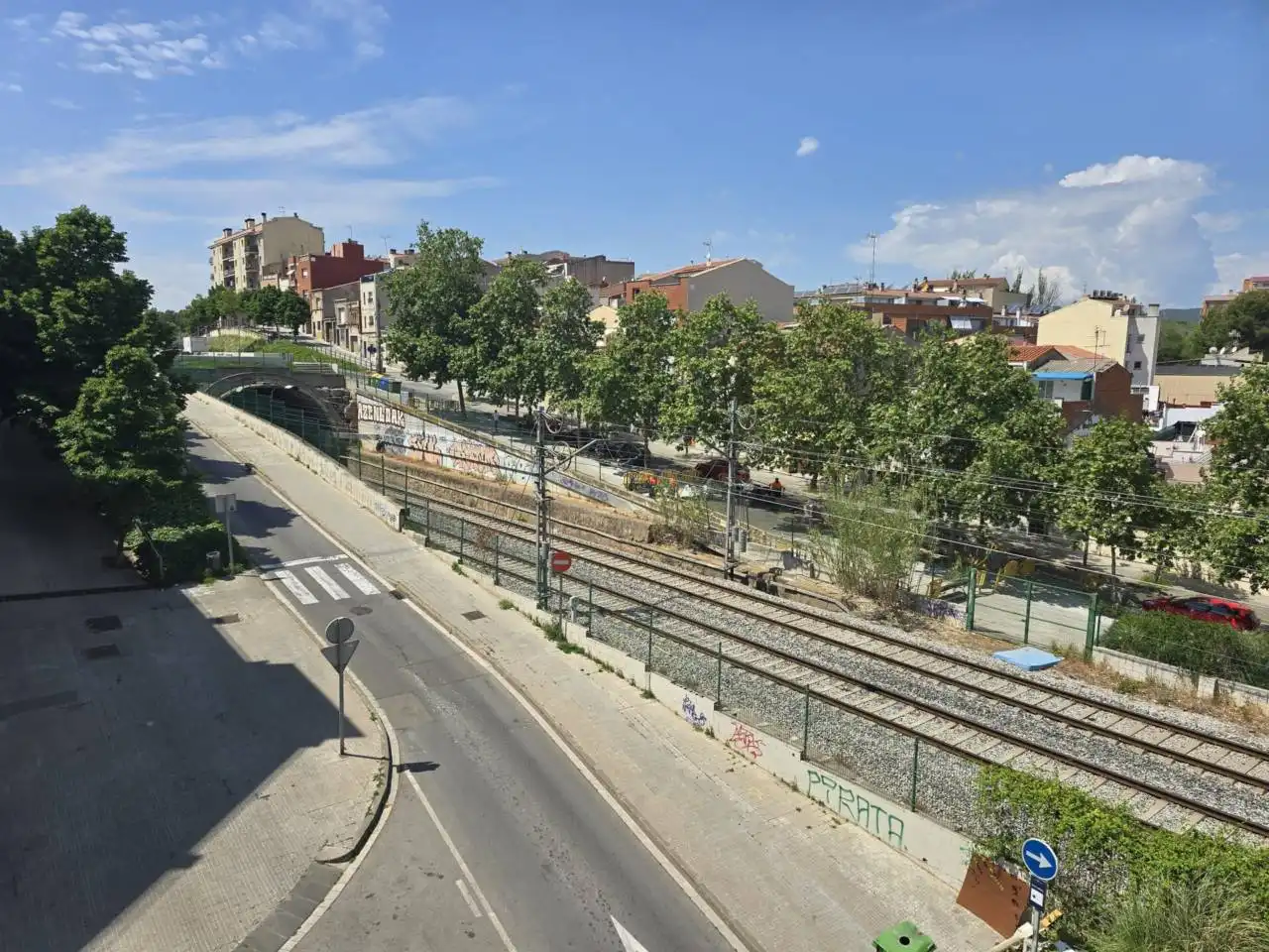 Außenansicht von Wohnung zum Verkauf in Terrassa mit Klimaanlage, Heizung und Parkett