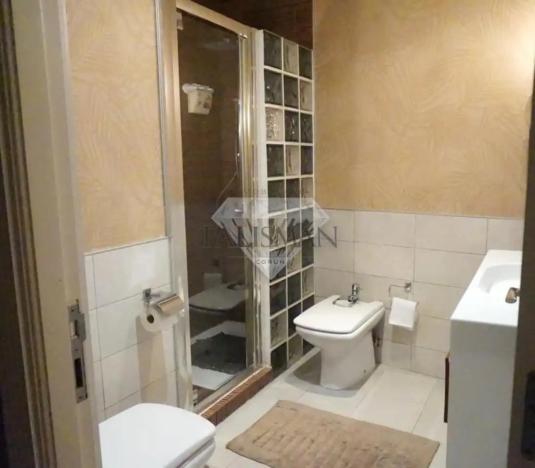 Baño de Piso en venta en Pontevedra Capital  con Aire acondicionado, Calefacción y Terraza