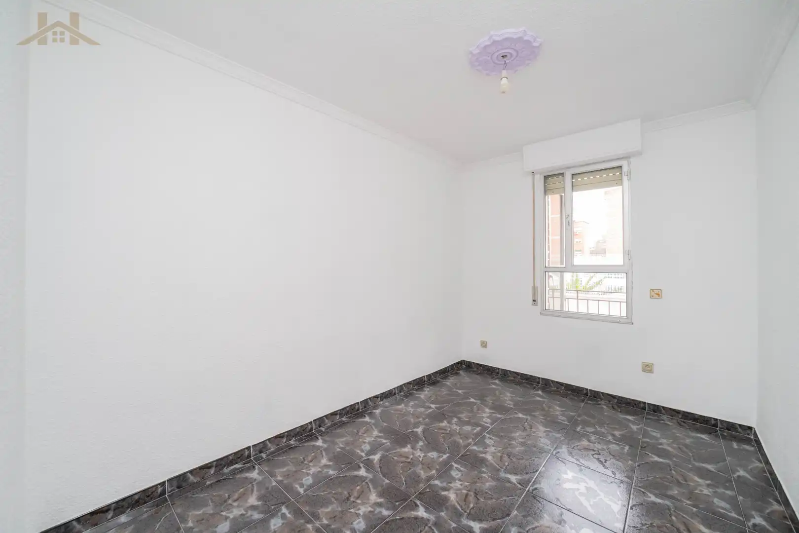 Schlafzimmer von Wohnung zum Verkauf in Fuenlabrada mit Heizung, Terrasse und Ofen