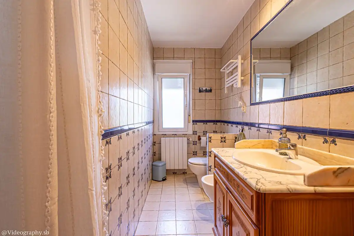 Bany de Casa o xalet en venda en Guadarrama amb Calefacció, Jardí privat i Piscina
