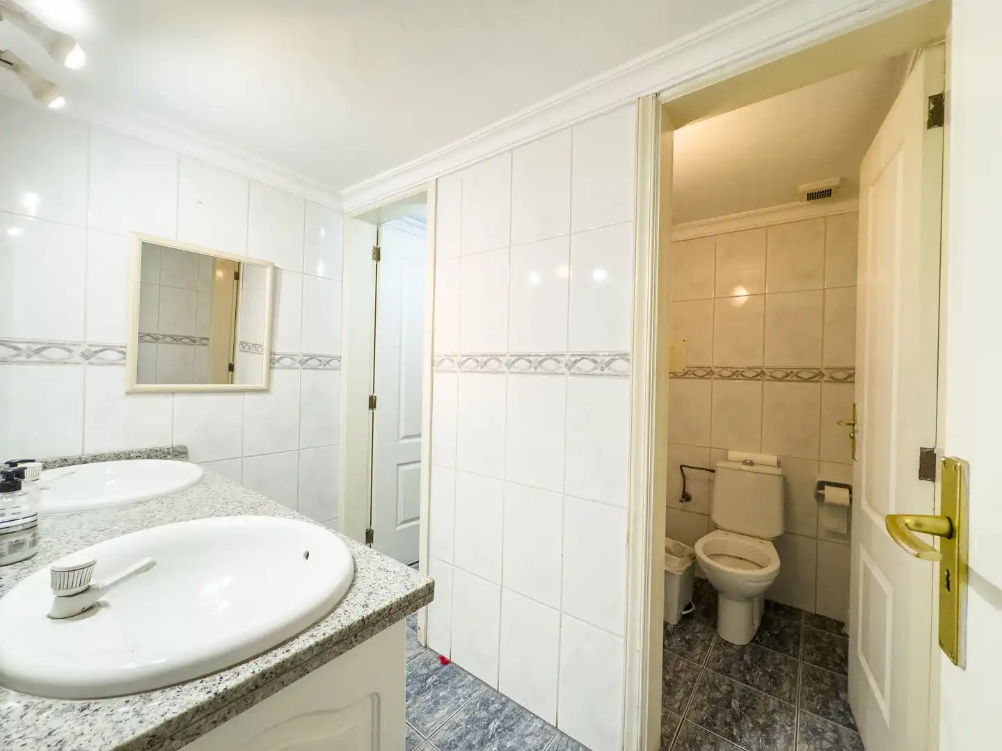 Baño de Edificio en venta en La Victoria de Acentejo