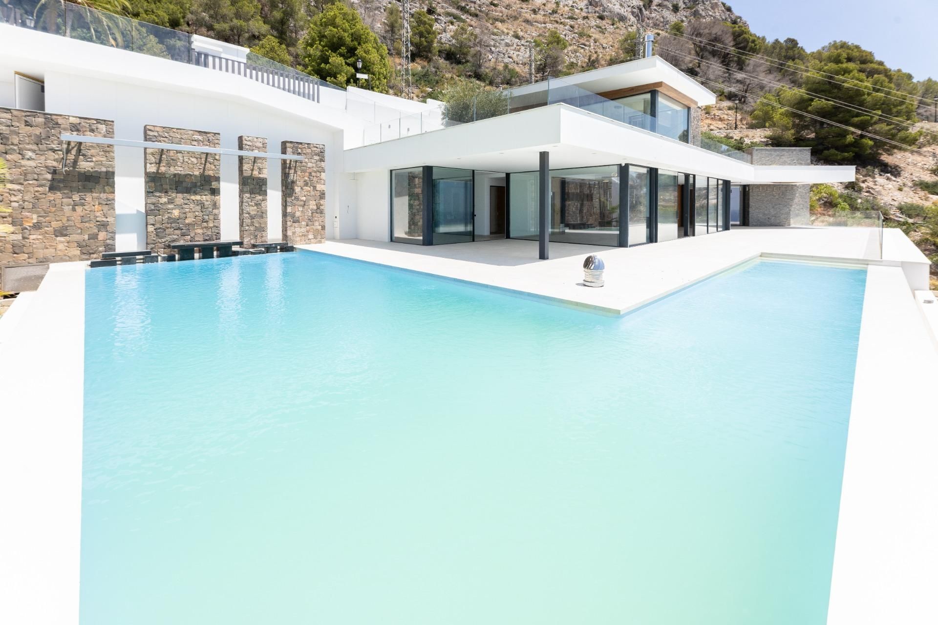 Swimming pool of House or chalet for sale in Altea  with Air Conditioner, Private garden and Terrace