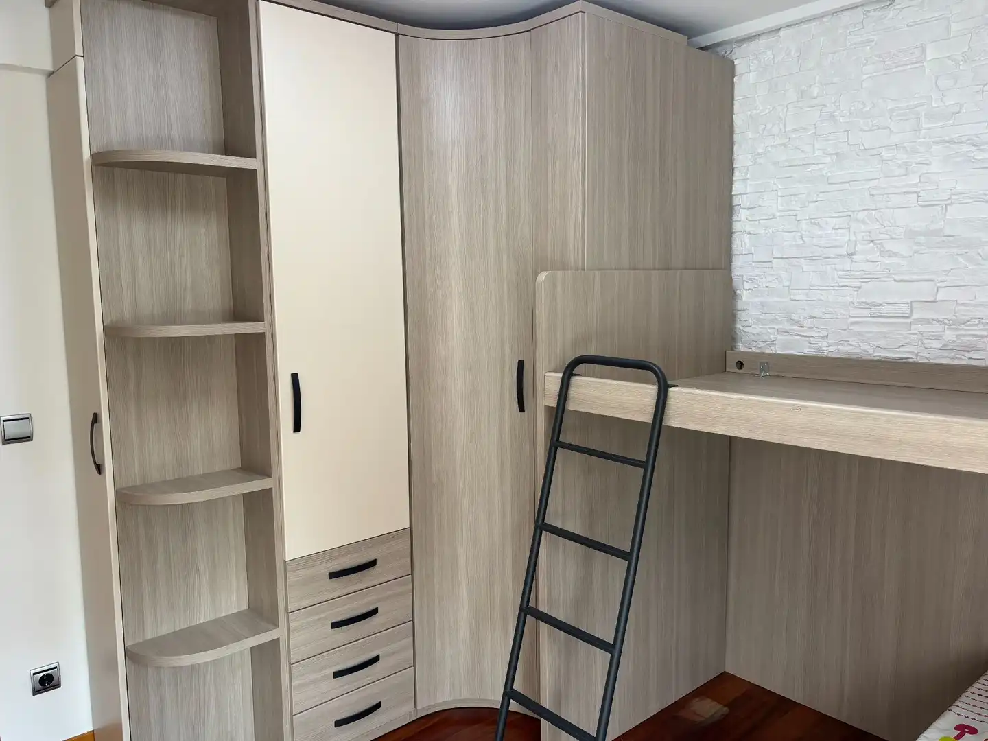 Bedroom of Flat for sale in Eibar  with Heating and Furnished