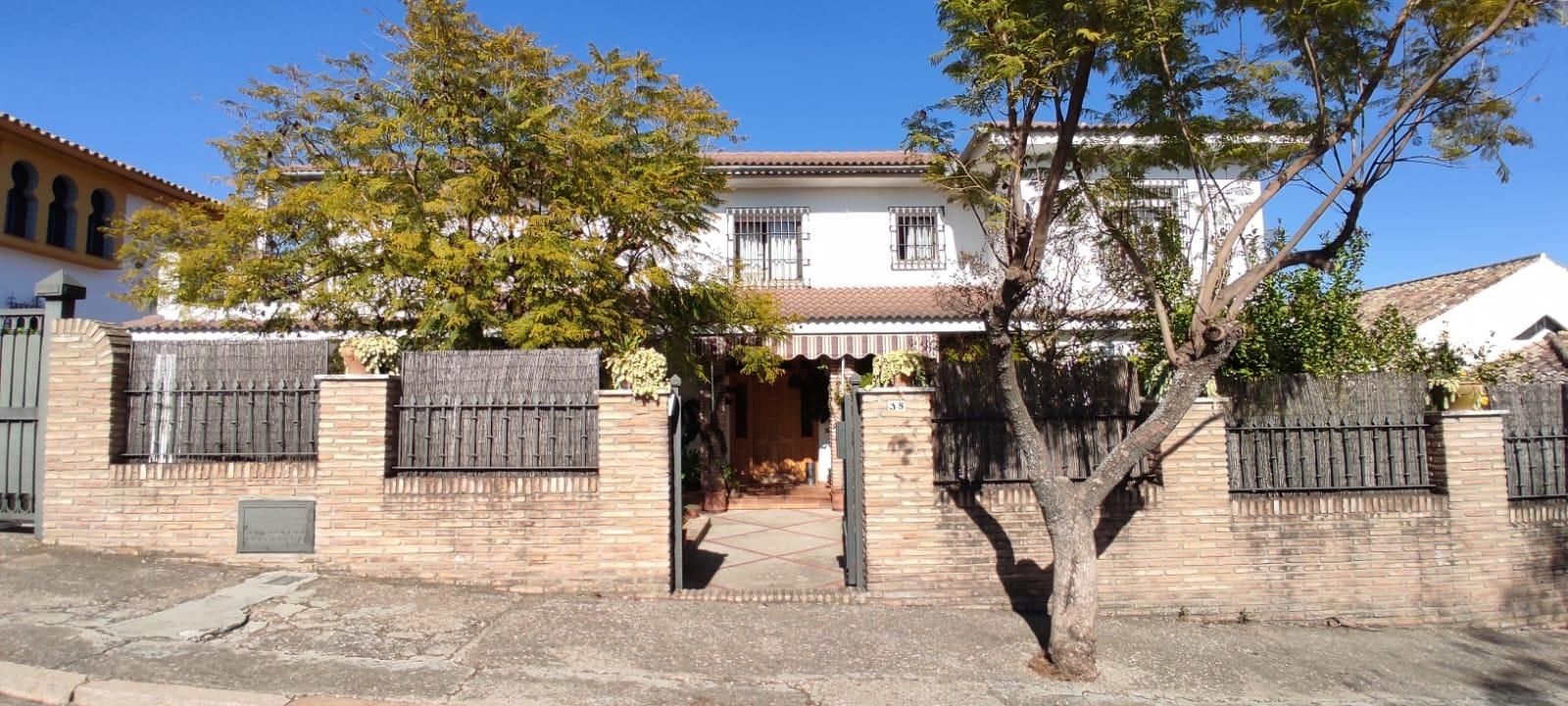 Exterior view of House or chalet for sale in  Córdoba Capital  with Private garden, Terrace and Swimming Pool