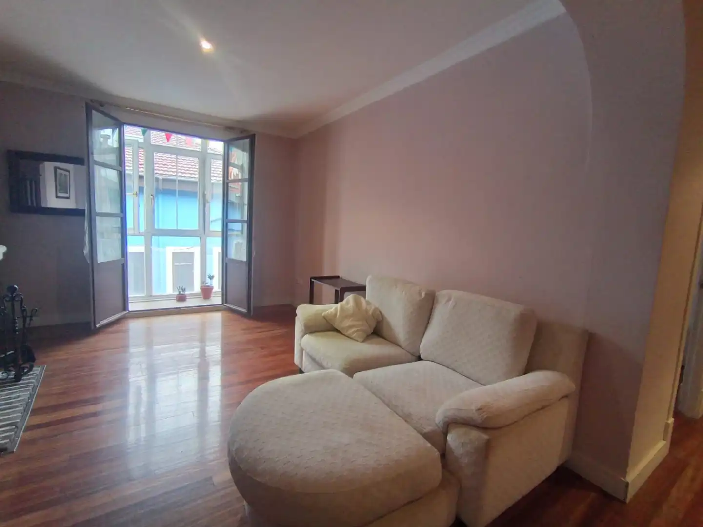 Living room of Flat for rent in Bilbao   with Heating and Balcony