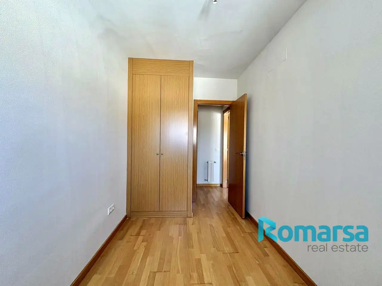 Dormitori de Pis en venda en Ávila amb Calefacció, Parquet i Terrassa