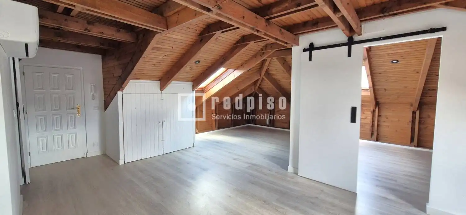 Penthouse zur Miete in Casco Antiguo, imagen 3