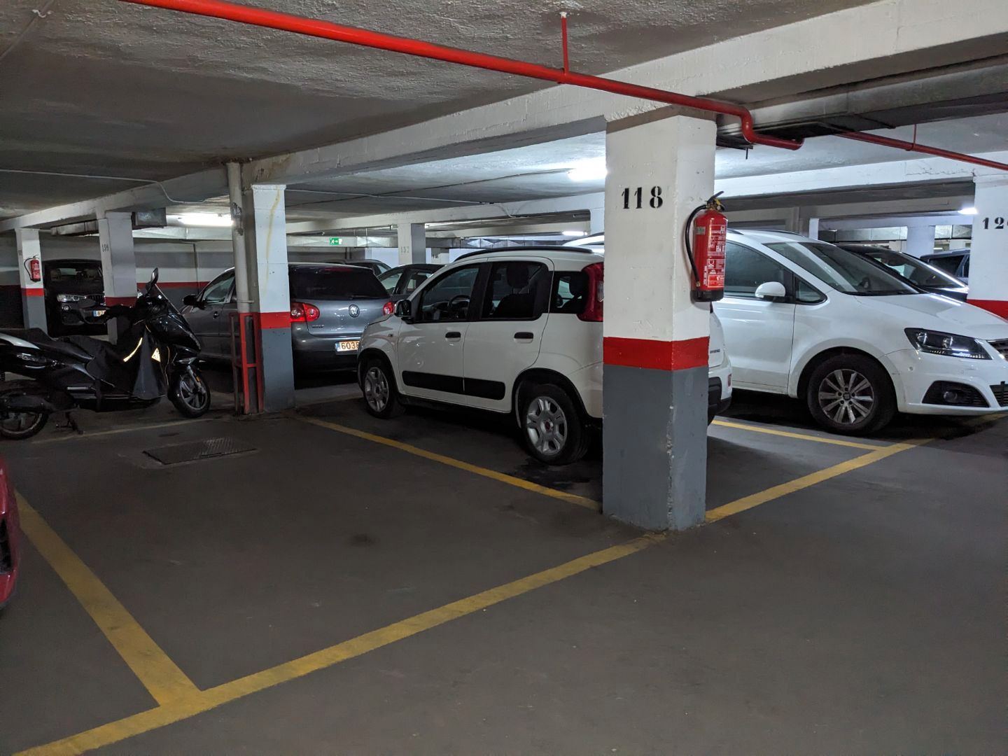 Parking of Garage to rent in  Madrid Capital
