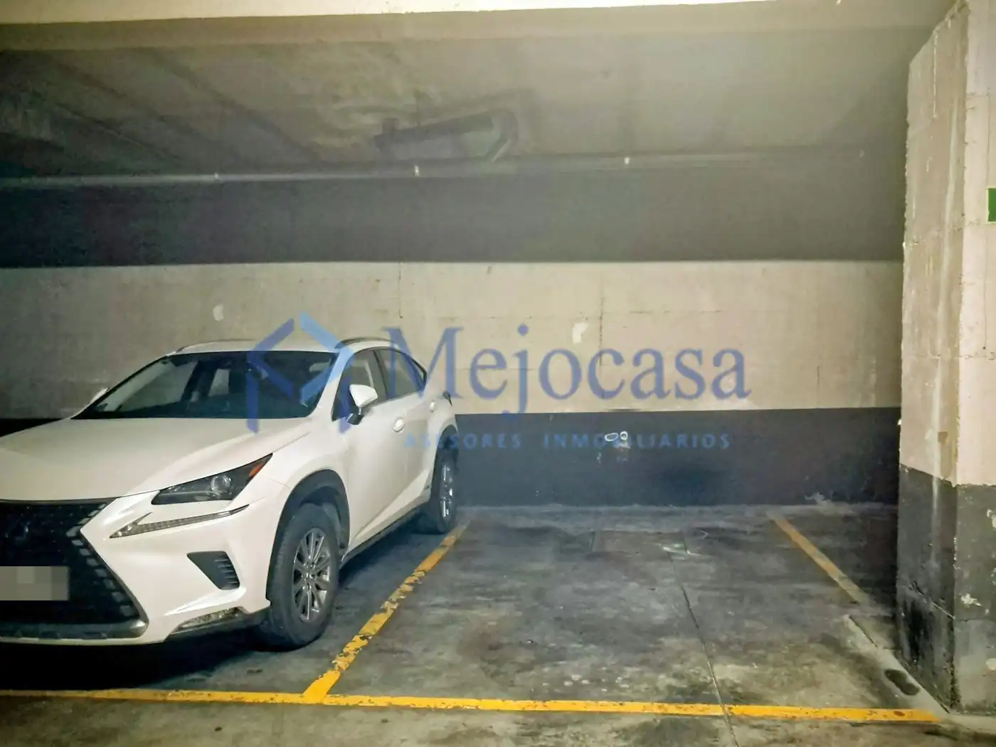 Parking de Piso en venta en Madrid con Aire acondicionado, Calefacción y Parquet
