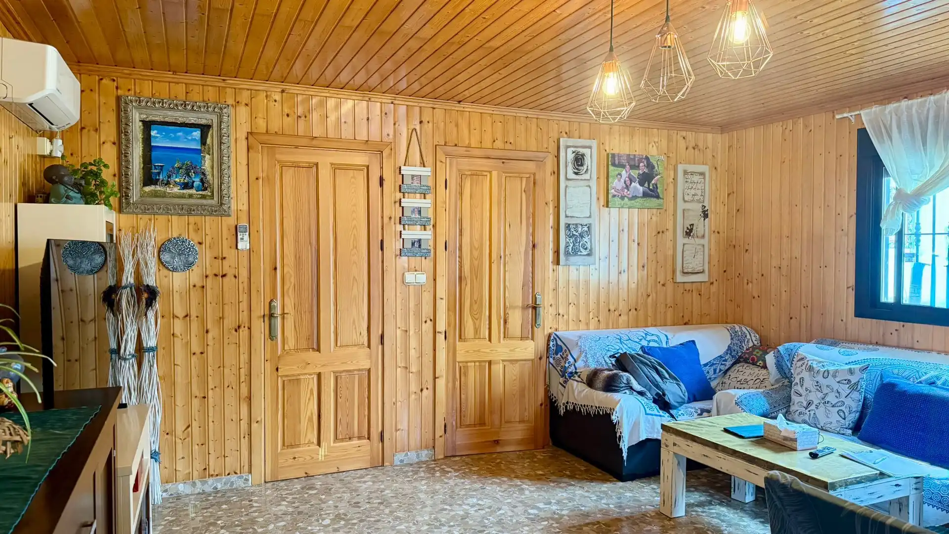 Wohnzimmer von Country house zum Verkauf in Vélez-Málaga mit Klimaanlage, Privatgarten und Terrasse