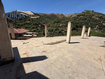 Casa rústica en venda a Jete