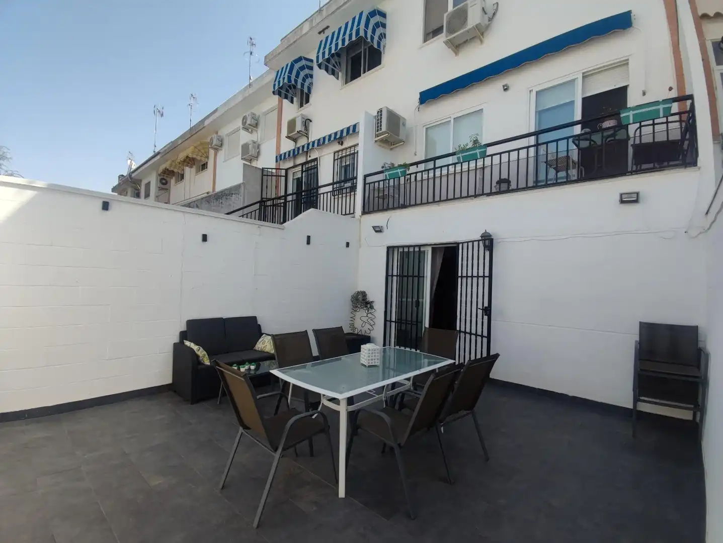 Terraza de Casa adosada en venta en Ciudad Real Capital con Aire acondicionado, Calefacción y Jardín privado