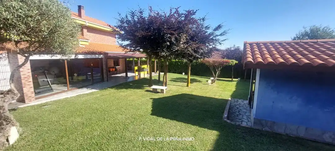 Garten von Haus oder Chalet zum Verkauf in Ribamontán al Mar mit Heizung