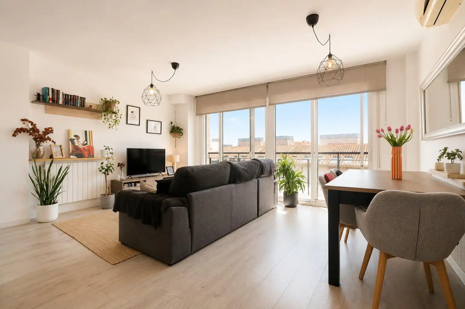 Wohnzimmer von Maisonette zum Verkauf in Vila-seca mit Klimaanlage, Heizung und Terrasse