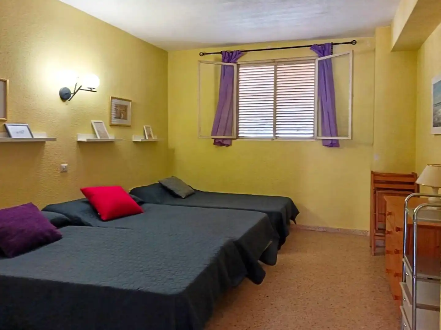 Habitación de Apartamento en venta en Bellreguard con Terraza, Amueblado y Balcón