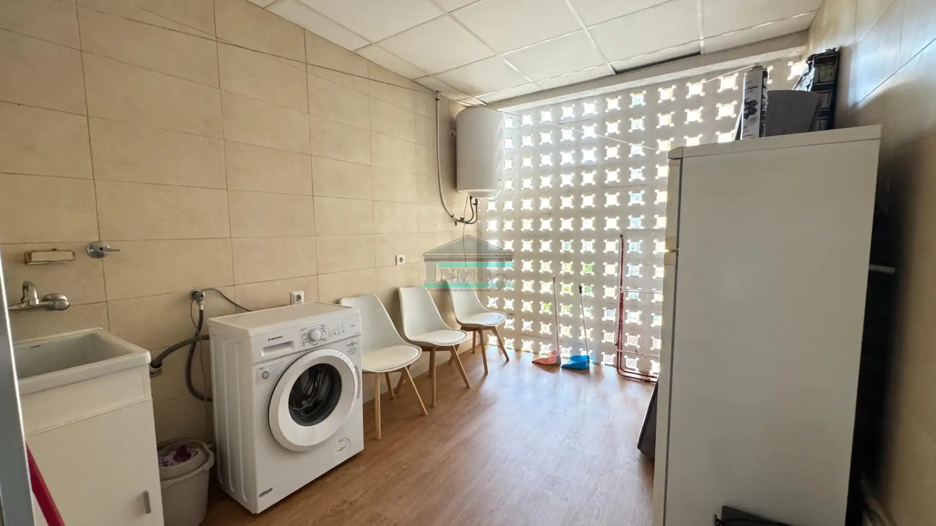 Flat for rent in Granada  with Air Conditioner, Heating and Terrace