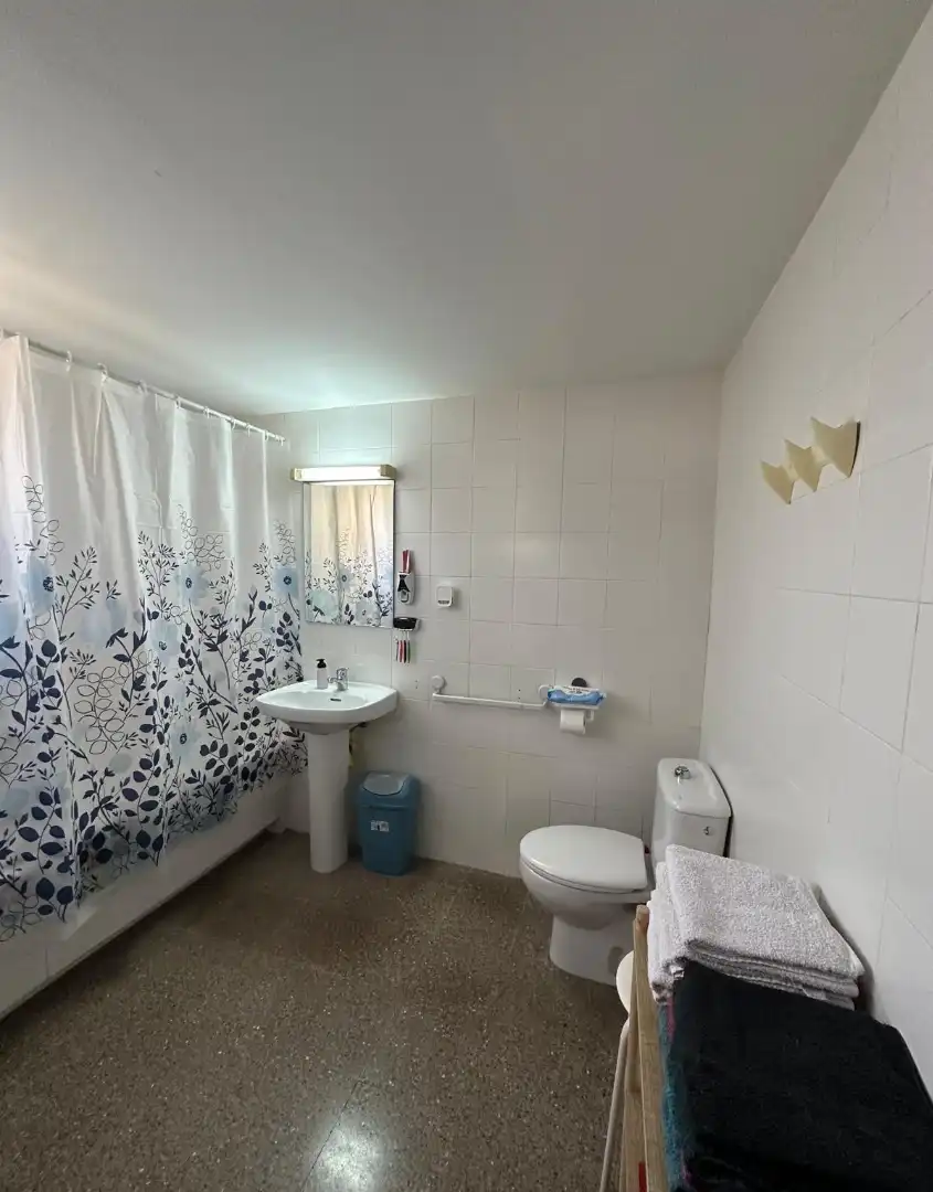 Baño de Piso en venta en Sallent con Calefacción y Trastero