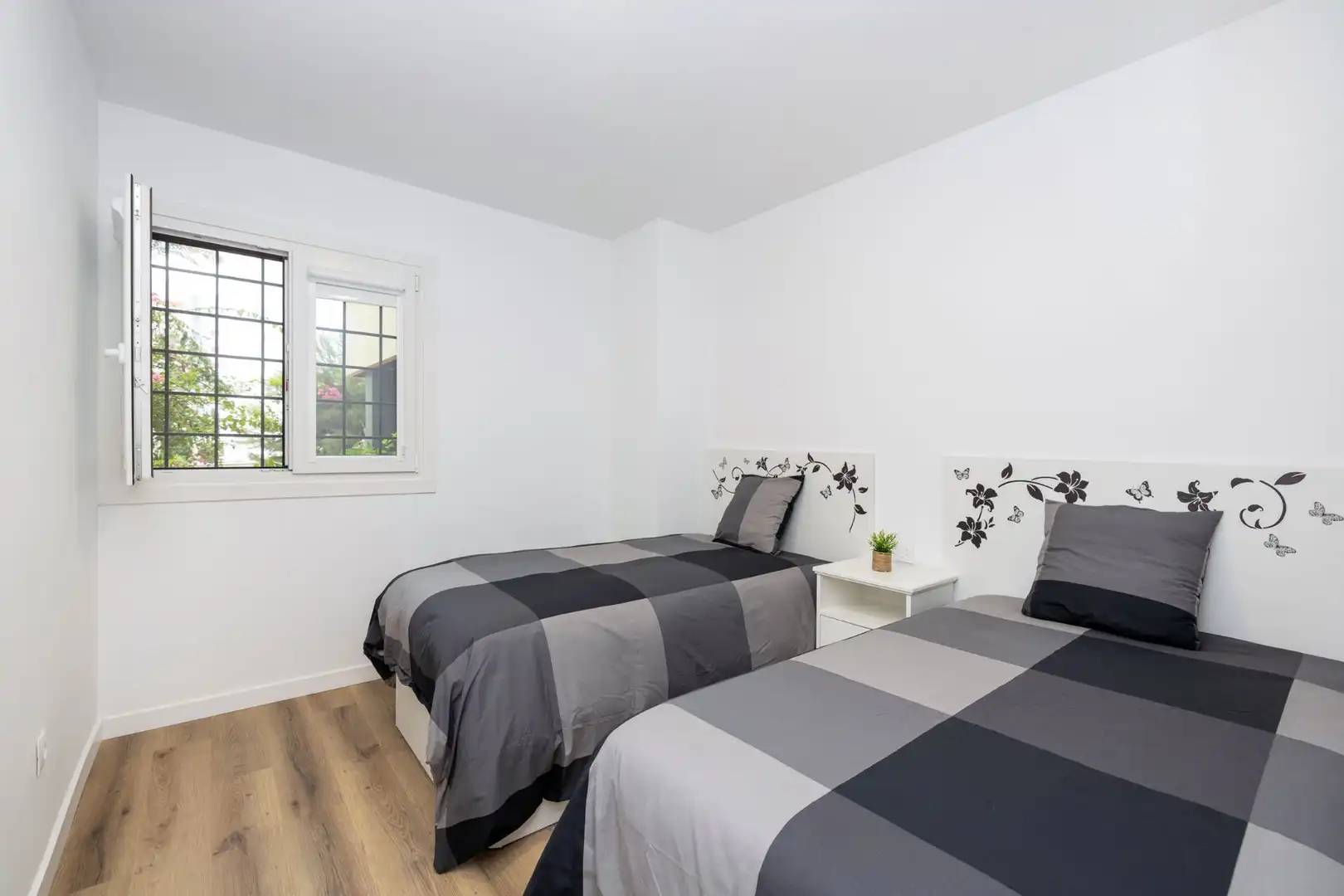 Schlafzimmer von Maisonette zum Verkauf in Salobreña mit Klimaanlage, Heizung und Terrasse