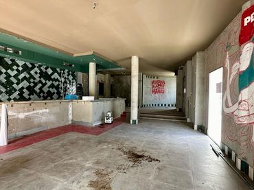 Locale commerciale in vendita a Conil