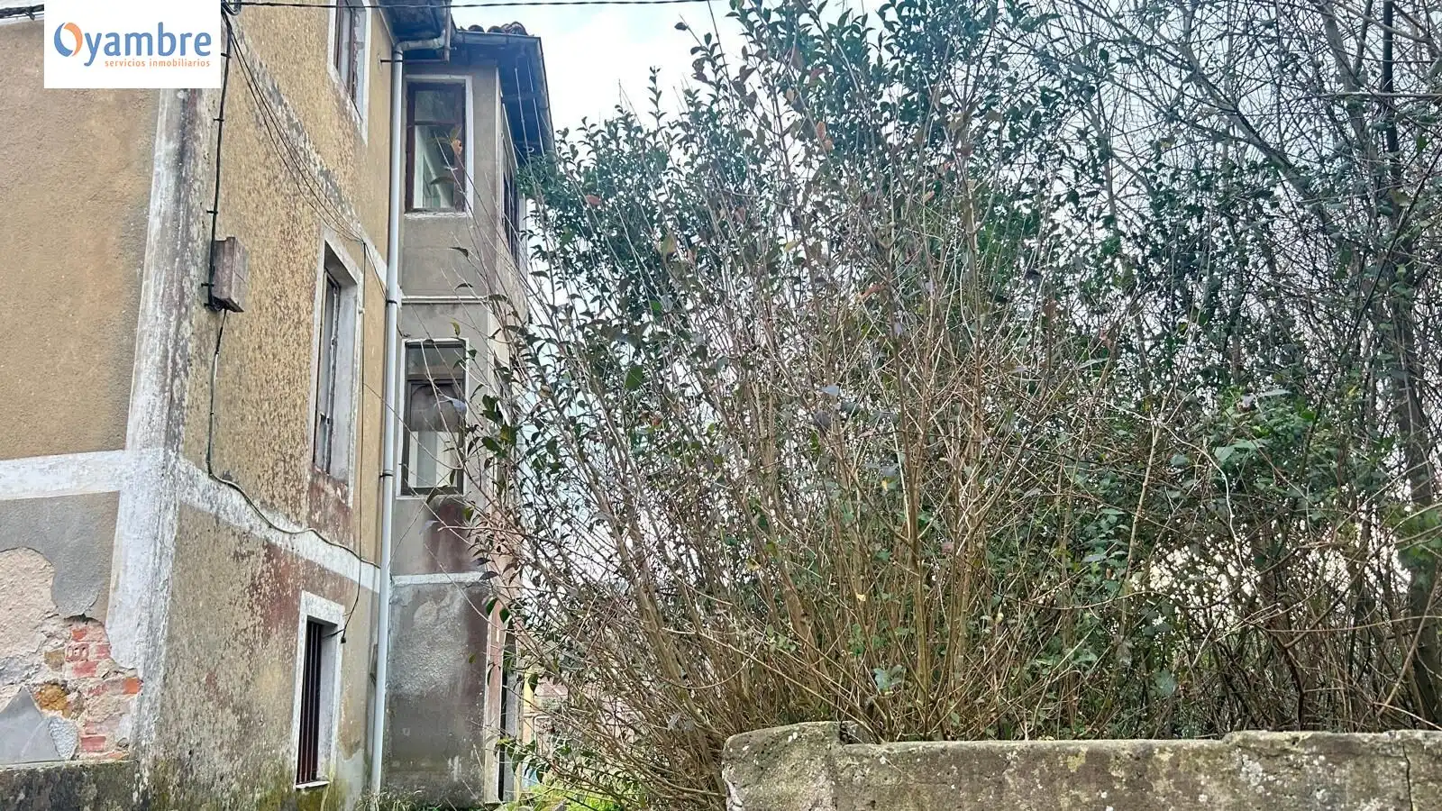 Piso en venta en Hazas de Cesto con Balcón