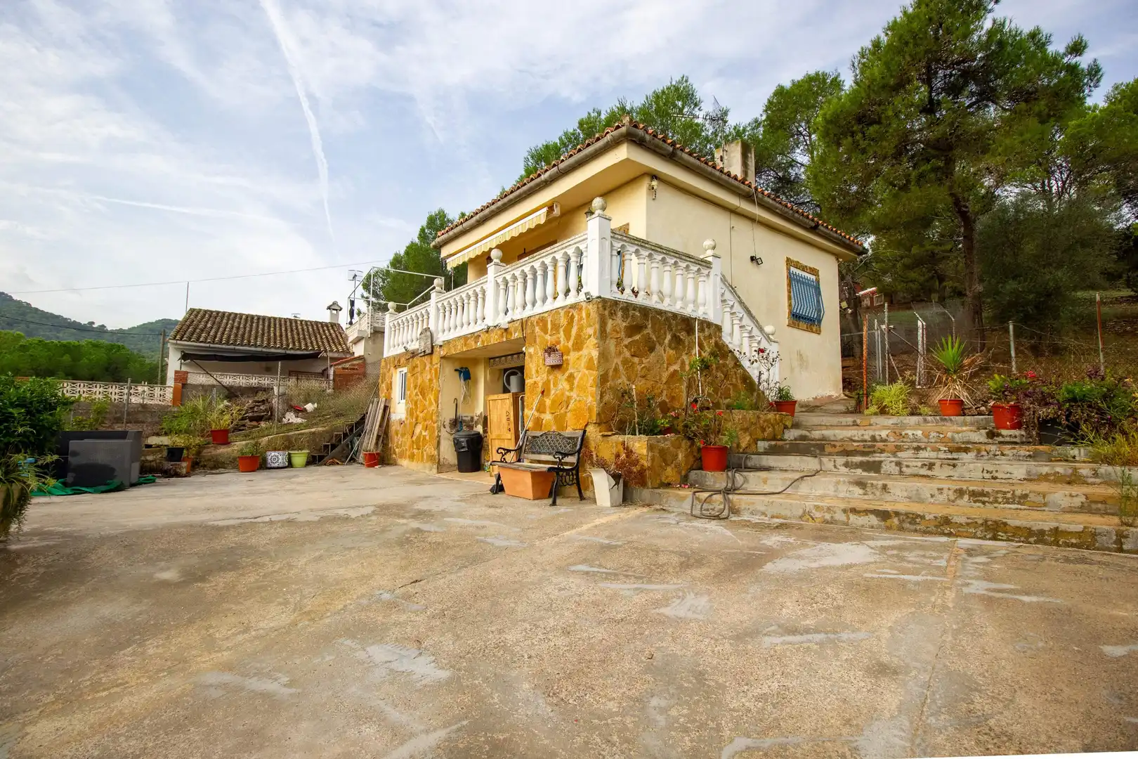 Villa mit Pool zum Verkauf in S-12