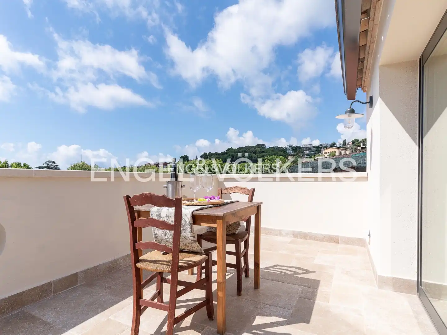 Terraza de Casa adosada de alquiler en Alella con Aire acondicionado, Calefacción y Jardín privado