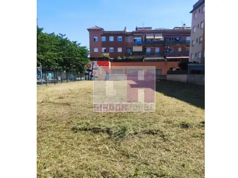 Residential zur Miete in Girona