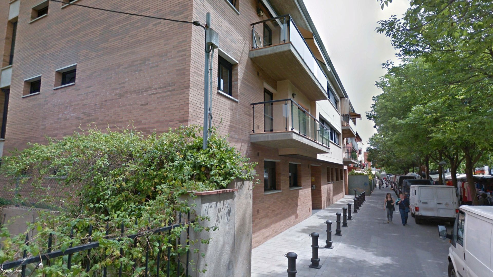 Vista exterior de Edificio en venta en Salt