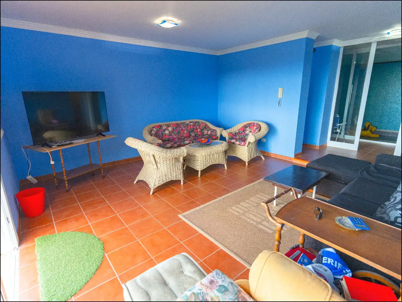 Sala d'estar de Casa o xalet en venda en La Orotava amb Jardí privat, Terrassa i Traster