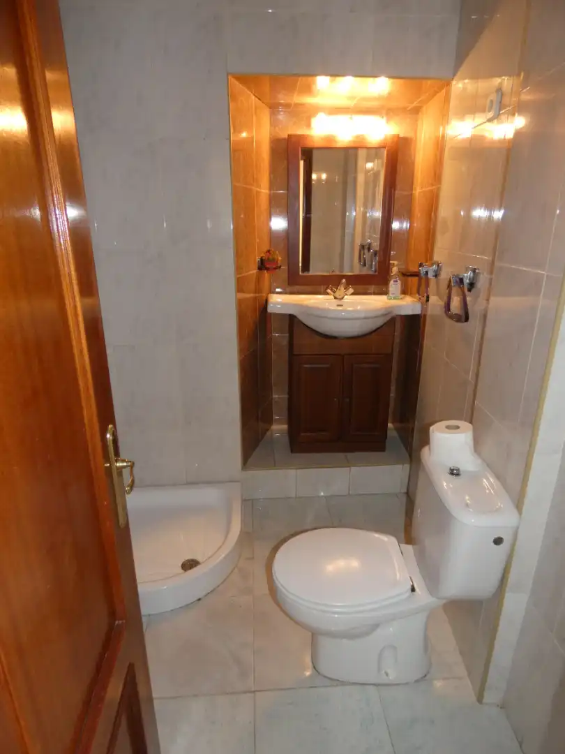 Badezimmer von Haus oder Chalet zum Verkauf in Villarcayo de Merindad de Castilla la Vieja mit Heizung, Privatgarten und Möbliert