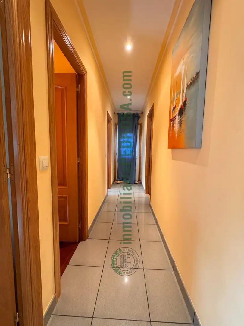 Casa o xalet en venda en Pontevedra Capital  amb Calefacció i Jardí privat