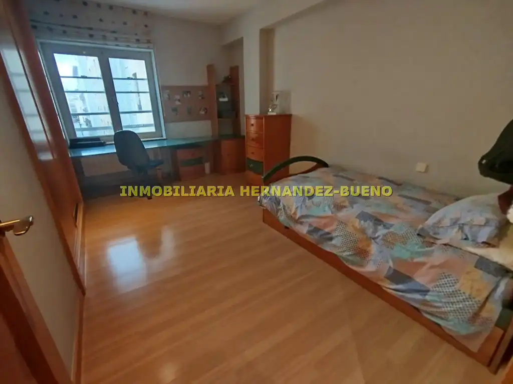 Habitación de Piso en venta en Salamanca con Calefacción