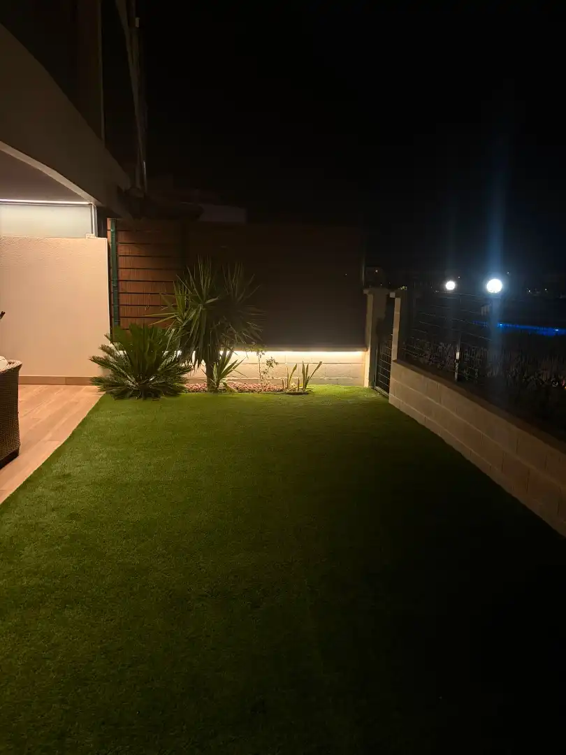 Terraza de Planta baja en venta en Almería con Aire acondicionado, Calefacción y Jardín privado