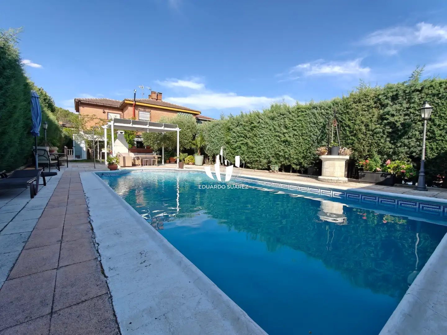 Piscina de Casa o xalet en venda en Rivas-Vaciamadrid amb Calefacció, Jardí privat i Terrassa