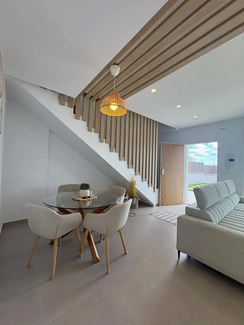 Comedor de Casa o chalet en venta en Pilar de la Horadada con Aire acondicionado, Calefacción y Jardín privado