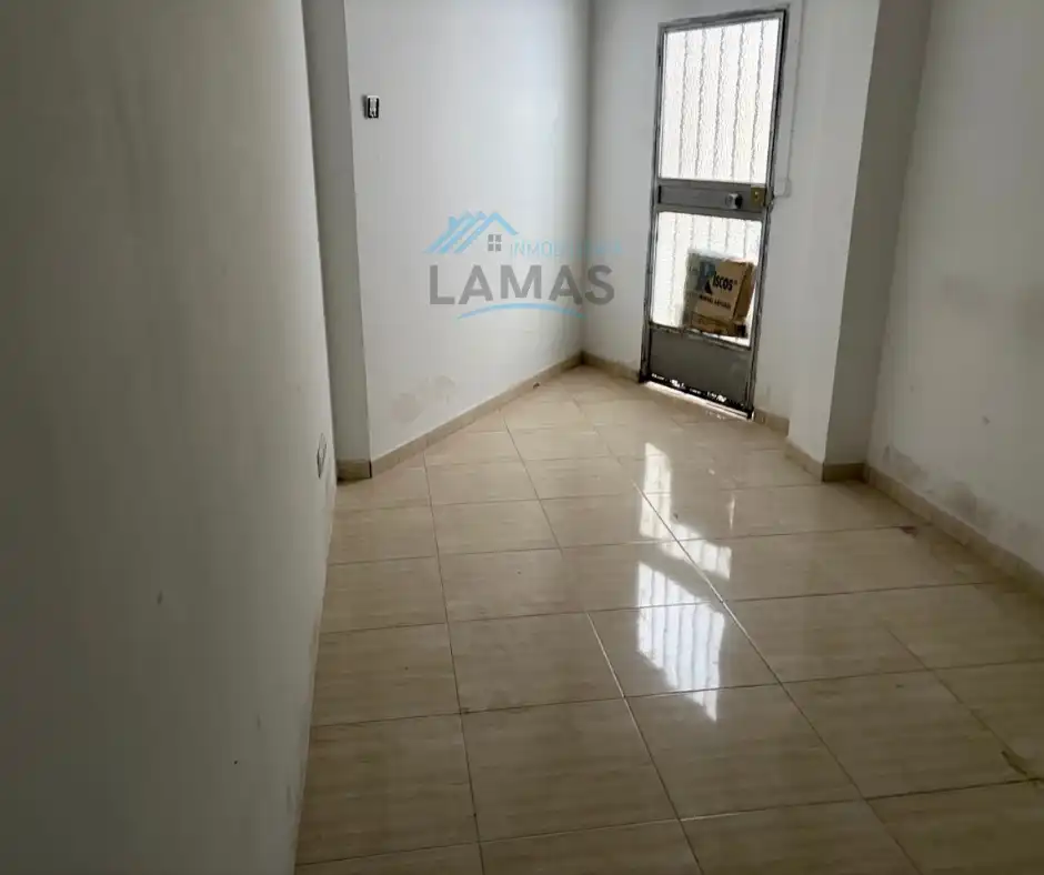 Gewerbefläche zum Verkauf in Calle Pérez Lozano 11, imagen 4