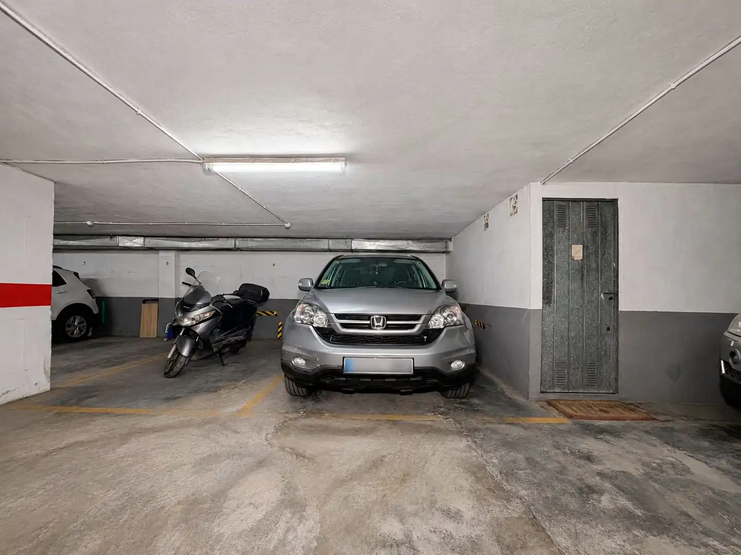 Aparcament de Apartament en venda en El Campello amb Aire condicionat i Traster