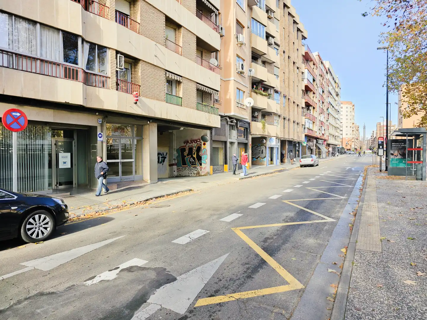 Vista exterior de Local en venta en Zaragoza