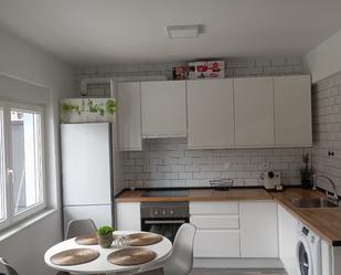 Küche von Wohnung miete in Hazas de Cesto mit Terrasse, Möbliert und Balkon
