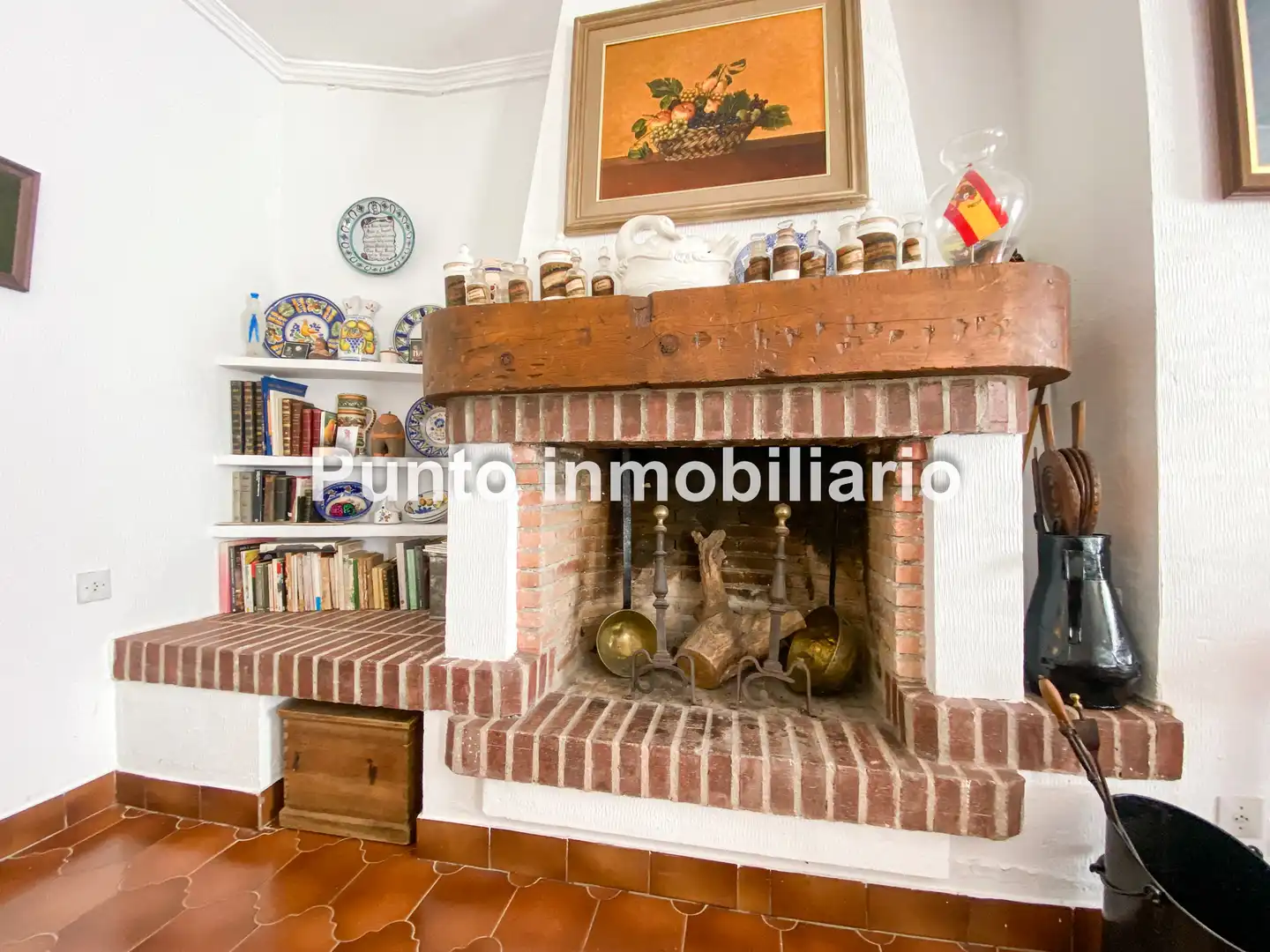 Sala d'estar de Casa o xalet en venda en Valladolid amb Jardí privat i Terrassa