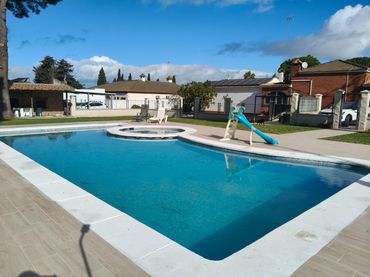 Xalet amb piscina en venda a Los Franceses – La Vega